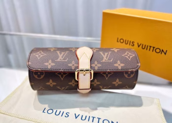New Louis Vuitton Classic 3-Piece Watch Box
