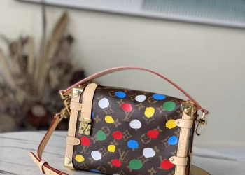 Louis Vuitton 2023 Pre-Spring Cruise Collection Trunk-Inspired Bag